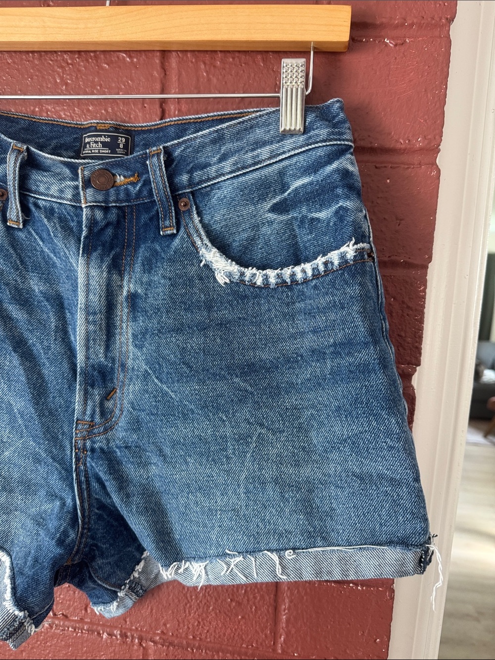 Abercrombie & Fitch Natural Rise Denim Shorts Blue Lightly Distressed Size 29 - Picture 3 of 5